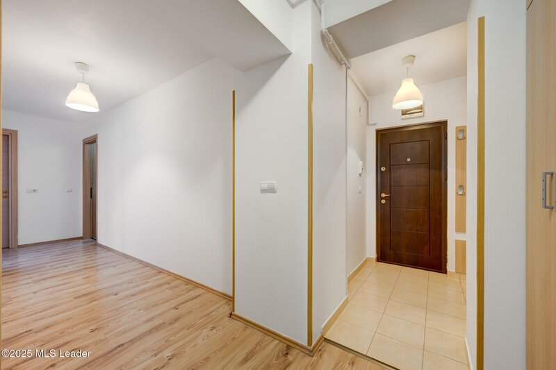 2 camere, mobilat, utilat in Confort City + 2 loc. de parc. optional.